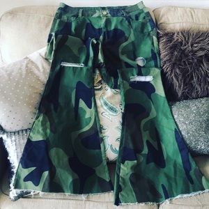 Flare leg camo jeans